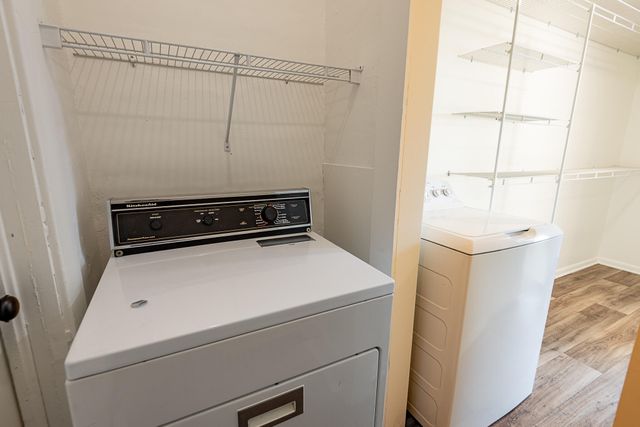 1638 E Belmont Street, Springfield, MO 65802