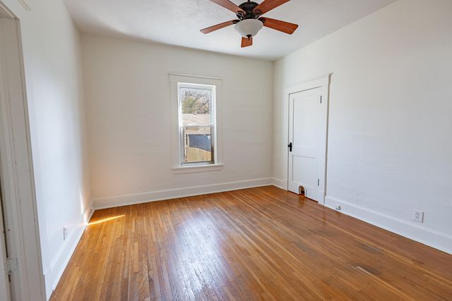 1638 E Belmont Street, Springfield, MO 65802