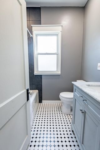 1638 E Belmont Street, Springfield, MO 65802