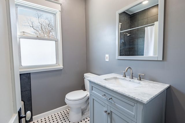 1638 E Belmont Street, Springfield, MO 65802