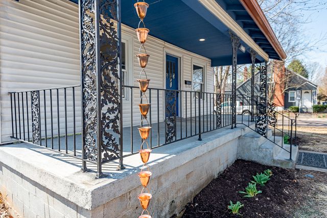 1638 E Belmont Street, Springfield, MO 65802