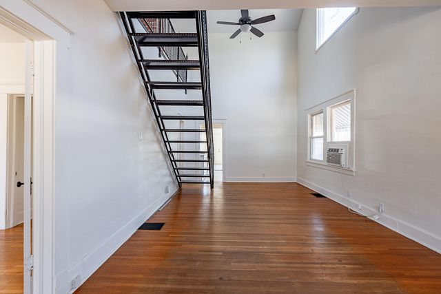 1638 E Belmont Street, Springfield, MO 65802