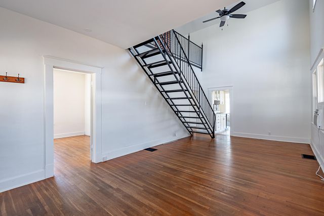 1638 E Belmont Street, Springfield, MO 65802