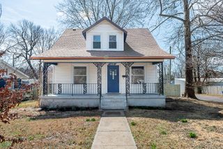 1638 E Belmont Street, Springfield, MO 65802