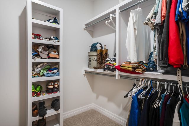 634 S Sweetwater, Maize, KS 67101