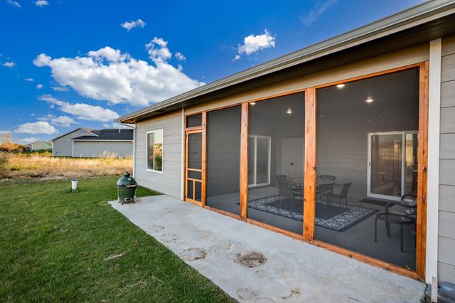 634 S Sweetwater, Maize, KS 67101