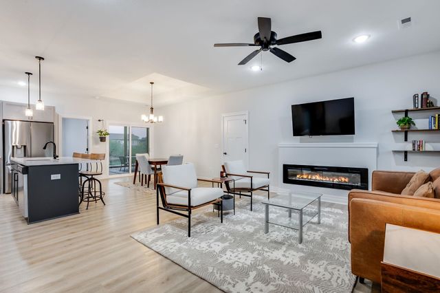 634 S Sweetwater, Maize, KS 67101