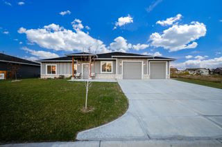 634 S Sweetwater, Maize, KS 67101