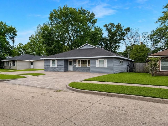 1110 Lafferty Road, Pasadena, TX 77502