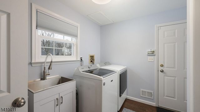 49 Clydesdale Rd, Scotch Plains Twp., NJ 07076