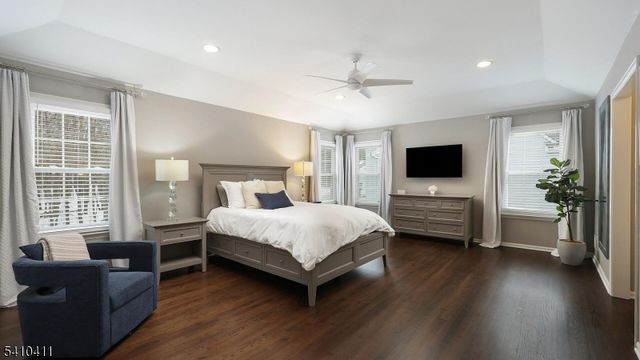 49 Clydesdale Rd, Scotch Plains Twp., NJ 07076