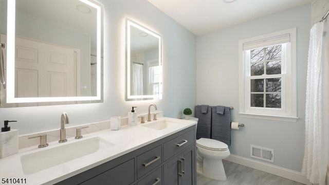 49 Clydesdale Rd, Scotch Plains Twp., NJ 07076