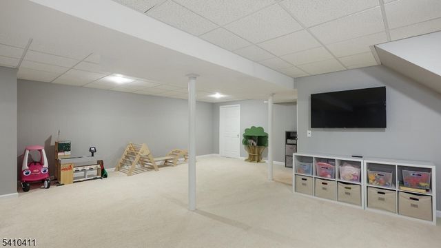 49 Clydesdale Rd, Scotch Plains Twp., NJ 07076