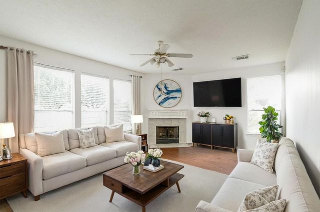 1702 River Trail, Sugar Land, TX 77479