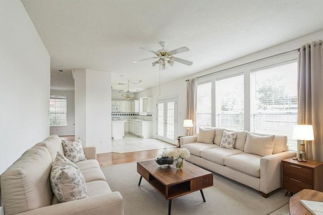 1702 River Trail, Sugar Land, TX 77479