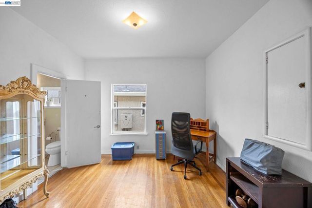 1811 Lincoln Avenue, Alameda, CA 94501
