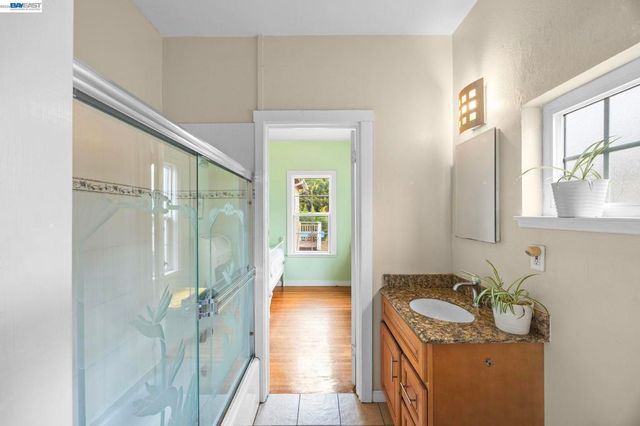 1811 Lincoln Avenue, Alameda, CA 94501