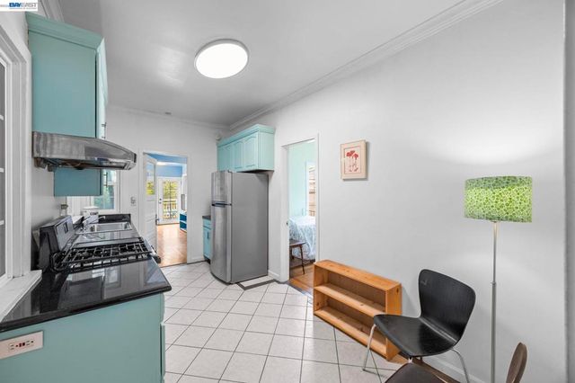 1811 Lincoln Avenue, Alameda, CA 94501