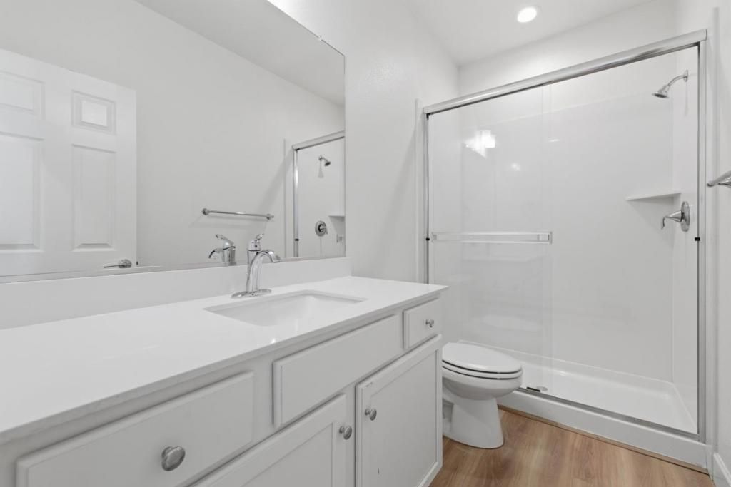 Image 17 of property listing at 3004 Ellis Town Drive, Tracy, CA 95377