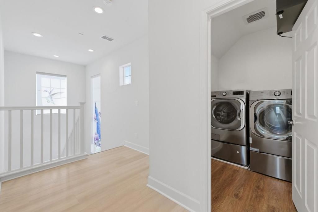 Image 20 of property listing at 3004 Ellis Town Drive, Tracy, CA 95377