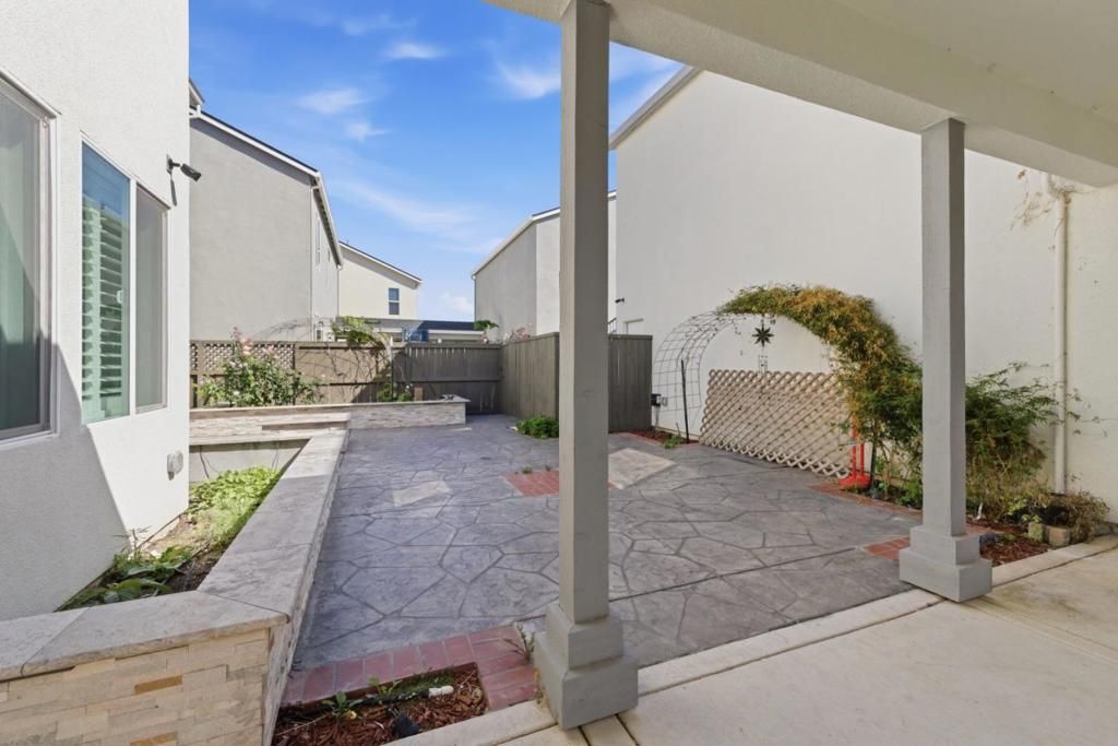 Image 36 of property listing at 3004 Ellis Town Drive, Tracy, CA 95377