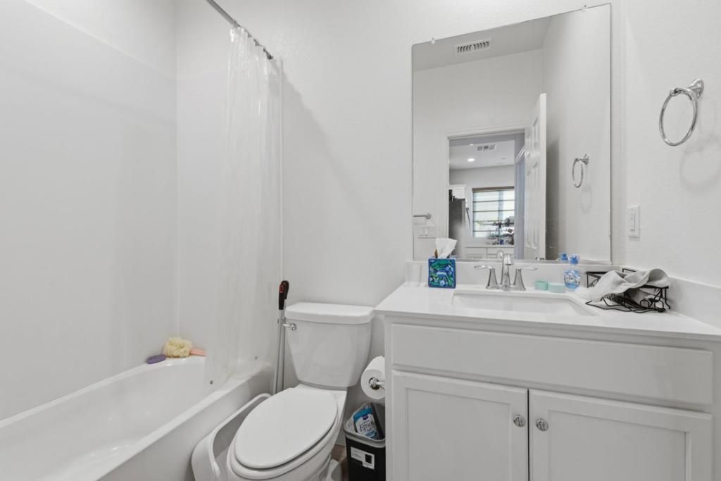 Image 48 of property listing at 3004 Ellis Town Drive, Tracy, CA 95377
