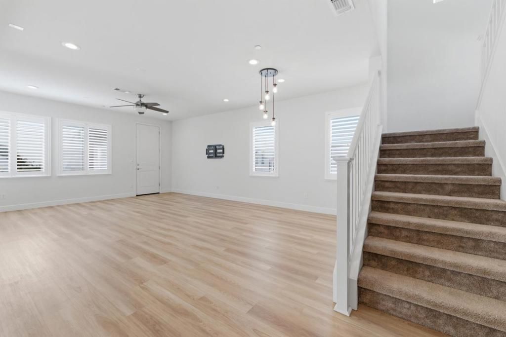 Image 5 of property listing at 3004 Ellis Town Drive, Tracy, CA 95377