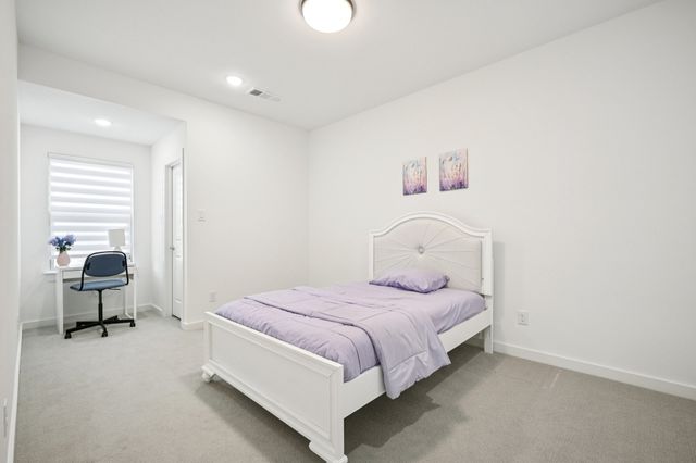 3524 Mescalbean Drive, Mckinney, TX 75071