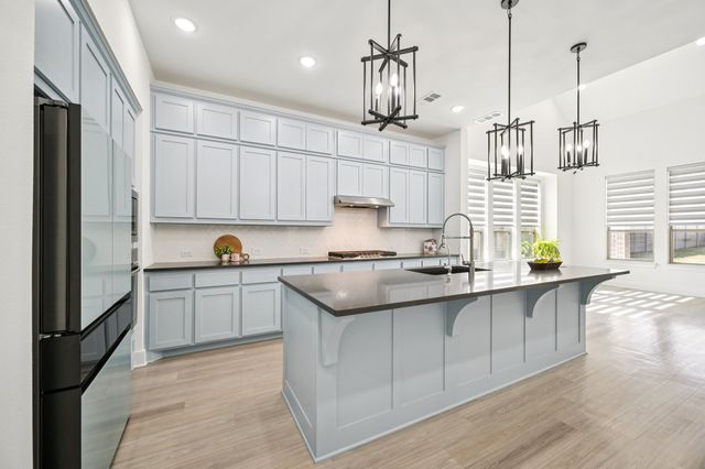 3524 Mescalbean Drive, Mckinney, TX 75071