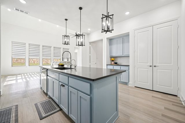 3524 Mescalbean Drive, Mckinney, TX 75071