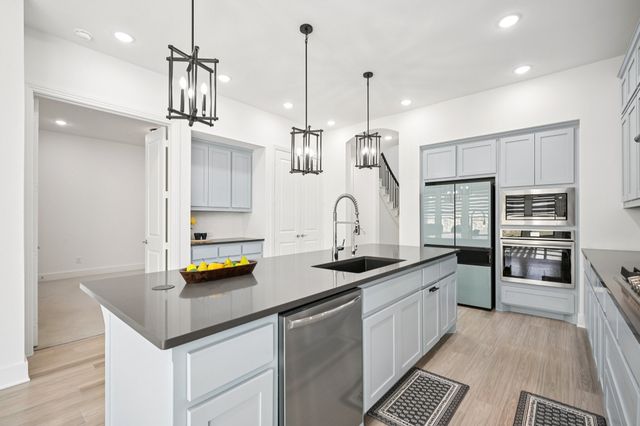 3524 Mescalbean Drive, Mckinney, TX 75071