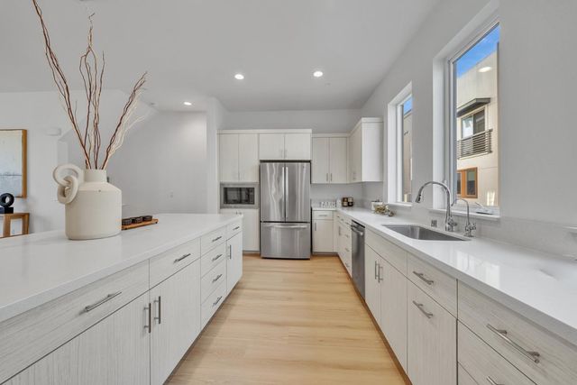 7922 Regional Common, Dublin, CA 94568