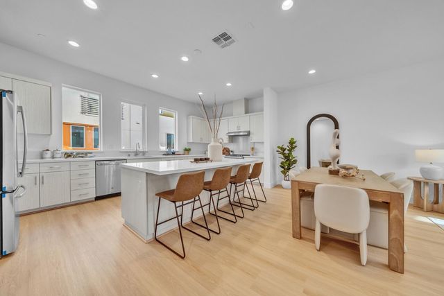 7922 Regional Common, Dublin, CA 94568