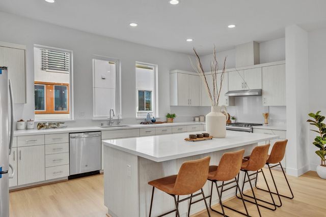 7922 Regional Common, Dublin, CA 94568