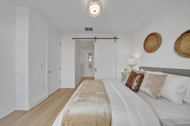 7922 Regional Common, Dublin, CA 94568