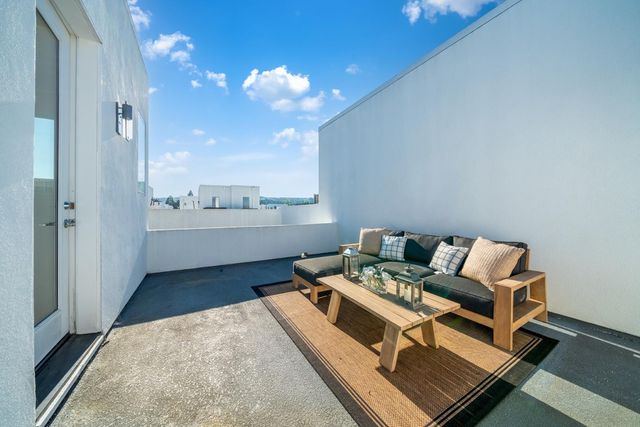 7922 Regional Common, Dublin, CA 94568