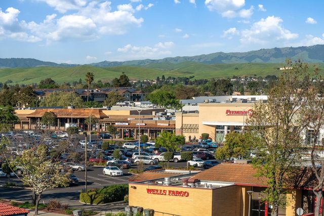 7922 Regional Common, Dublin, CA 94568