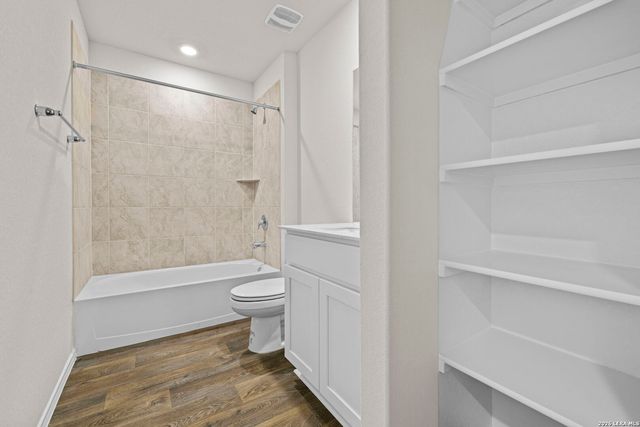 118 Pigeon Green, San Antonio, TX 78253