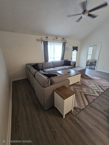 124 Penny Ln, Jackson, TN 38301