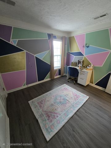 124 Penny Ln, Jackson, TN 38301