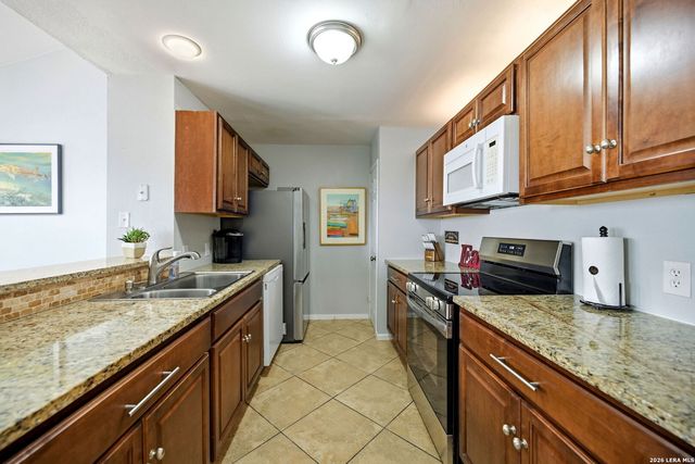 14434 E Cabana St #302, Corpus Christi, TX 78418