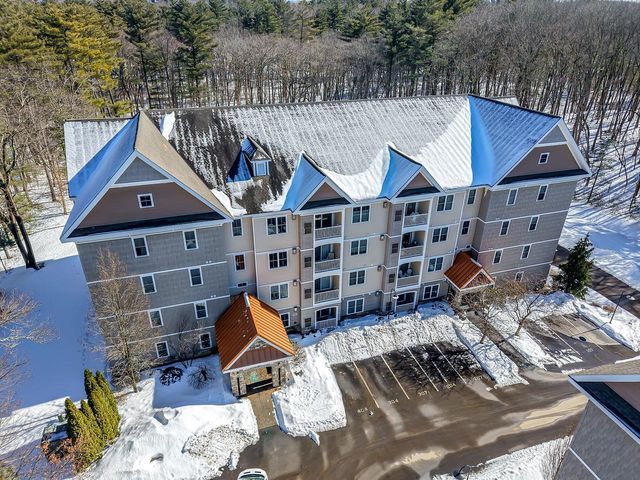 4 Henry David Dr Unit 103, Nashua, NH 03062