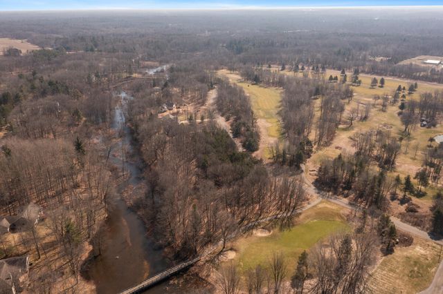 12952 Bowen Lake Drive, Gowen, MI 49326