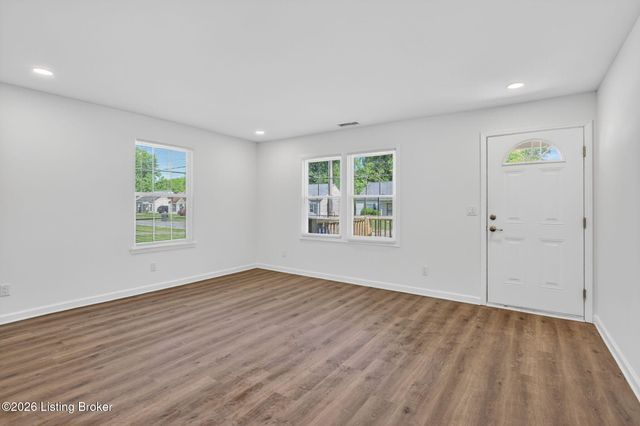 1708 Sonne Ave, Louisville, KY 40216
