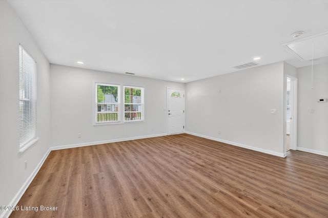 1708 Sonne Ave, Louisville, KY 40216