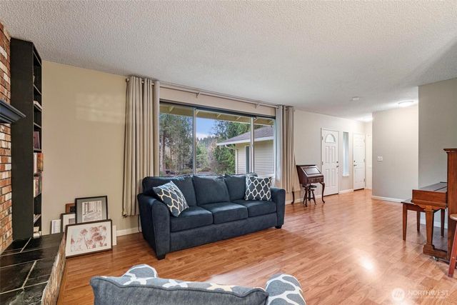 185 Brook Drive, Chehalis, WA 98532