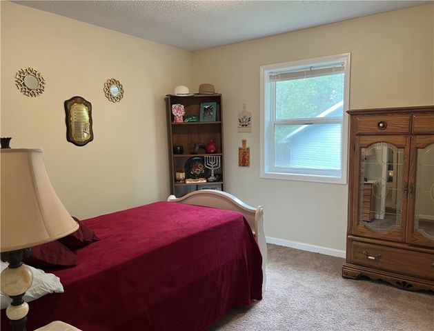 3605 W Overland Circle, Harrison, AR 72601
