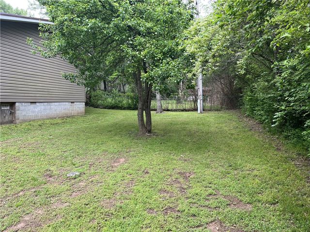 3605 W Overland Circle, Harrison, AR 72601