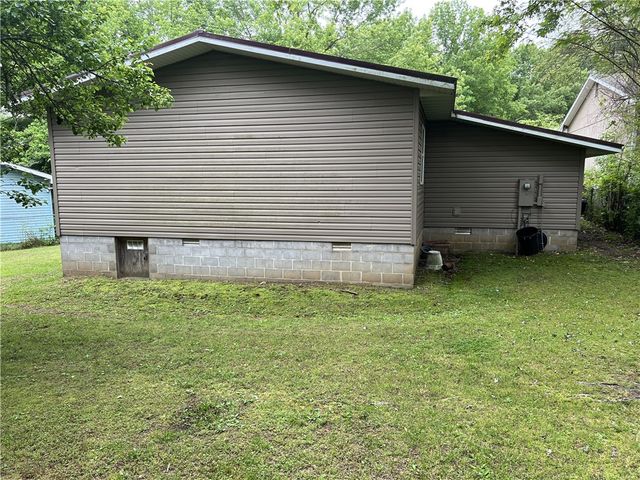 3605 W Overland Circle, Harrison, AR 72601