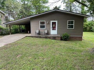 3605 W Overland Circle, Harrison, AR 72601